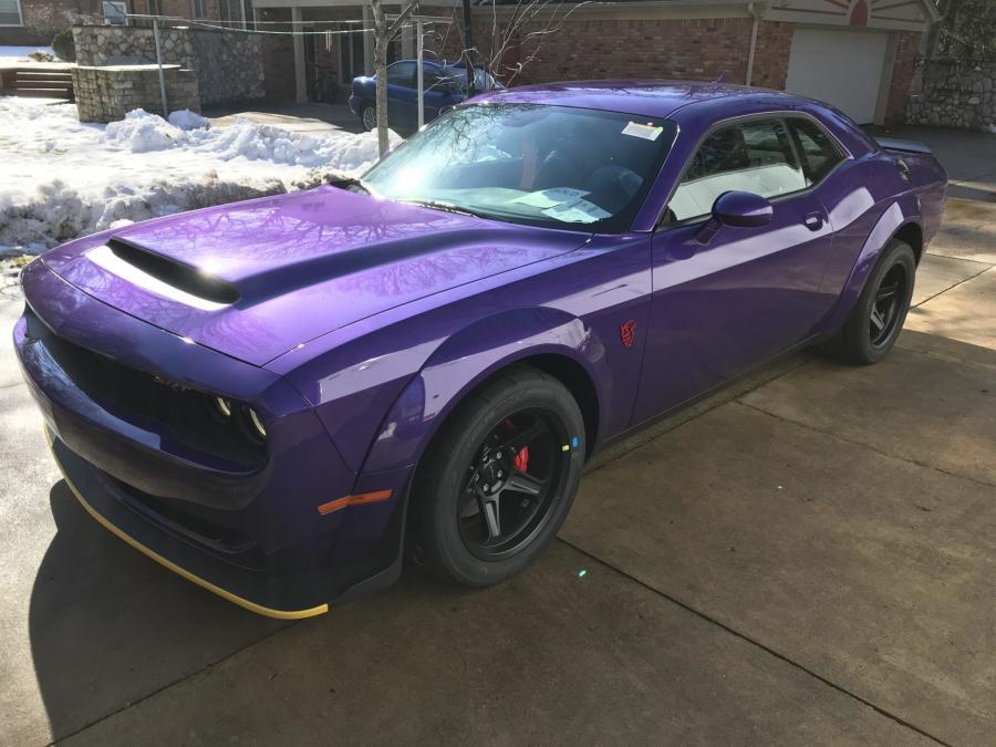  Dodge Challenger SRT Demon (LC) 2018 года  (фото 5 из 162)
